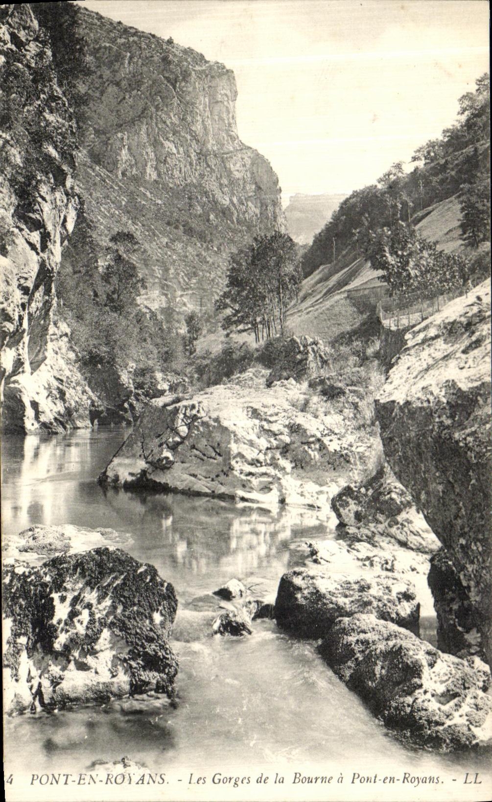 Les Gorges de la Bourne à Pont-en-Royans — LL