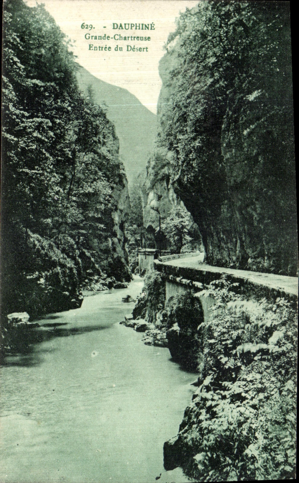 Grande-Chartreuse — Entrée du Désert — P. Léaude, phot.édit., Grenoble, n°629