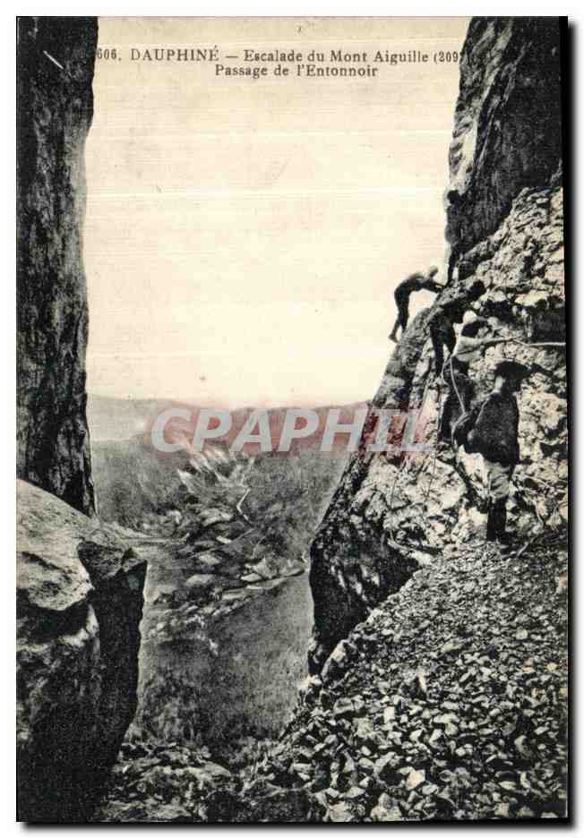 Dauphiné — Escalade du Mont Aiguille (209) — Passage de l'Entonnoir — P. GAUDE, Grenoble