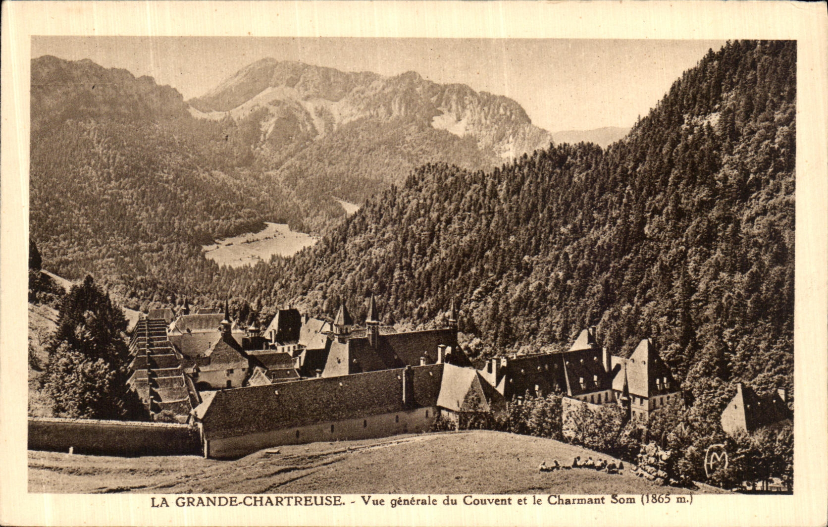 CPA De La Grande Chartreuse Vue Generale du Couvent et le charmant Som