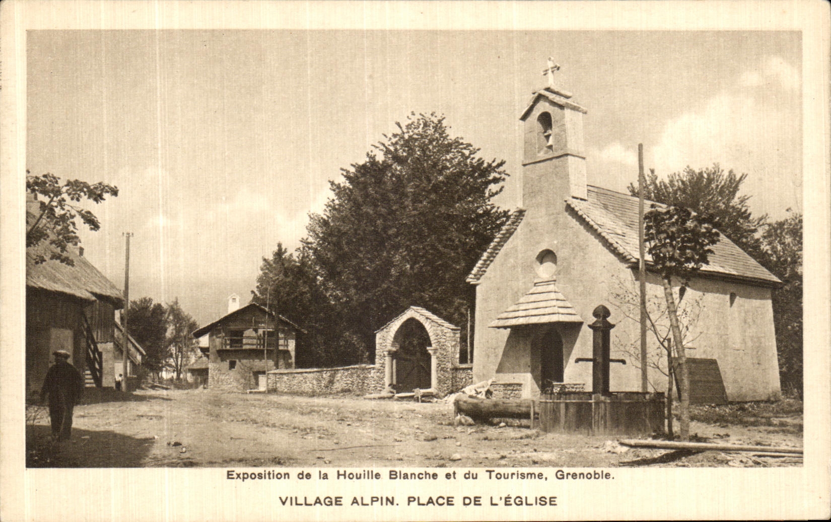 CPA Village Alpin PLace De L Eglise Grenoble Exposition de la houille blanche Village alpin 