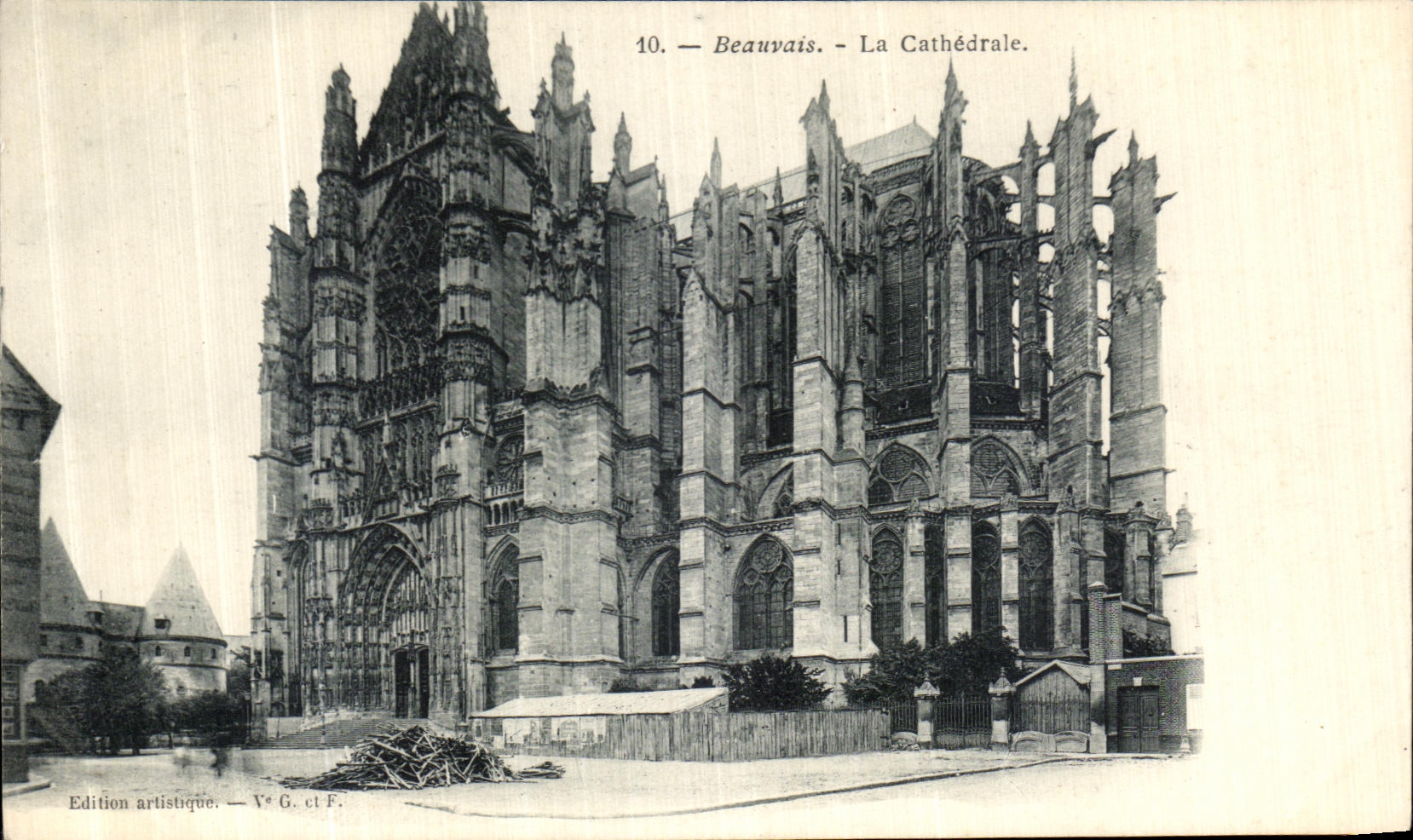 Beauvais — La Cathédrale — Edition artistique — V° G. ct F.