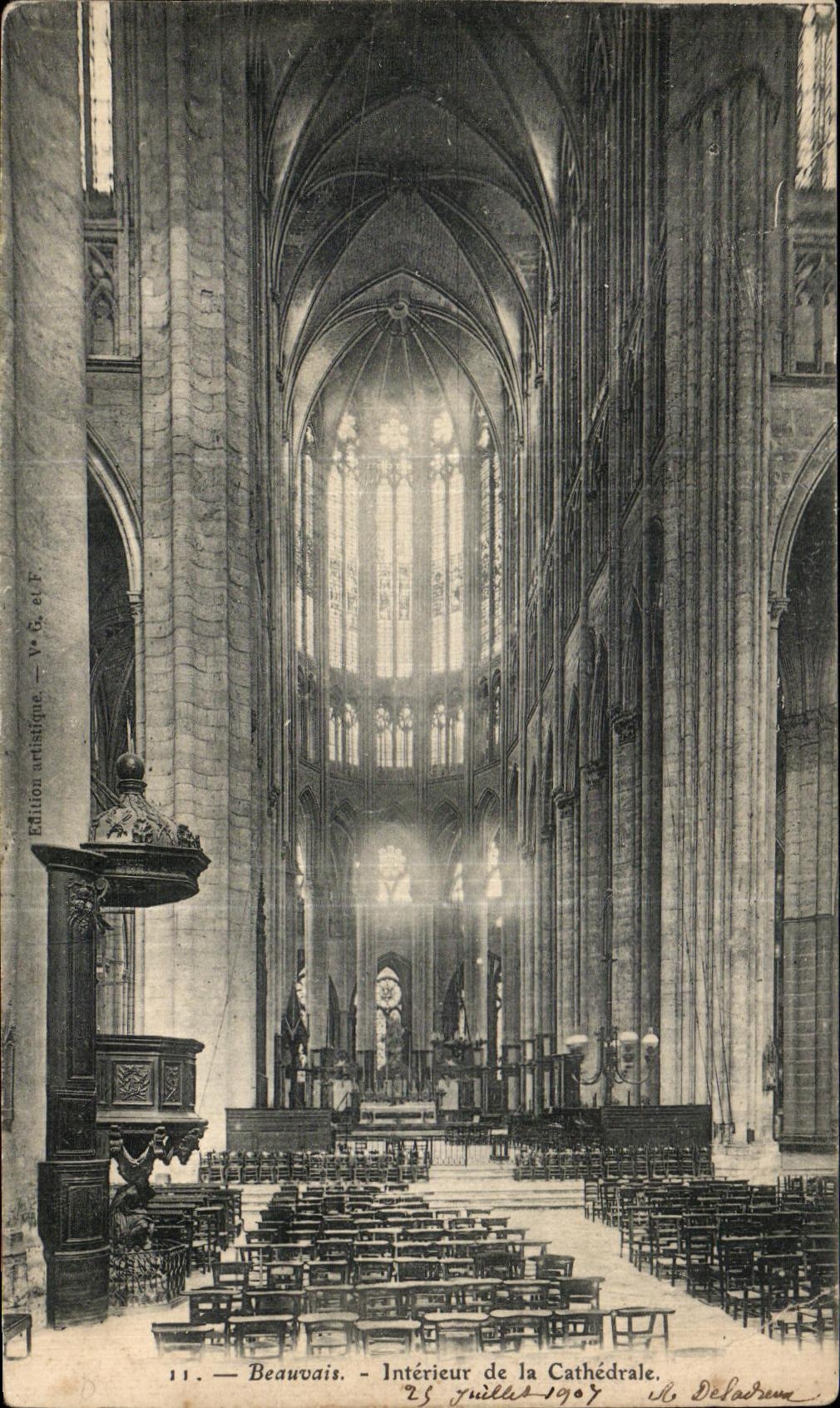 Beauvais — Innenansicht der Kathedrale — Künstlerische Ausgabe, Nr. 11, A. Deladame