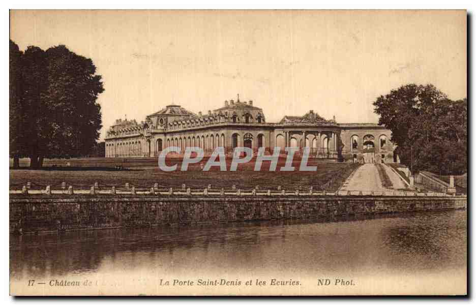 CPA La Porte Saint Denis et les ecuries Chateau de Chantilly