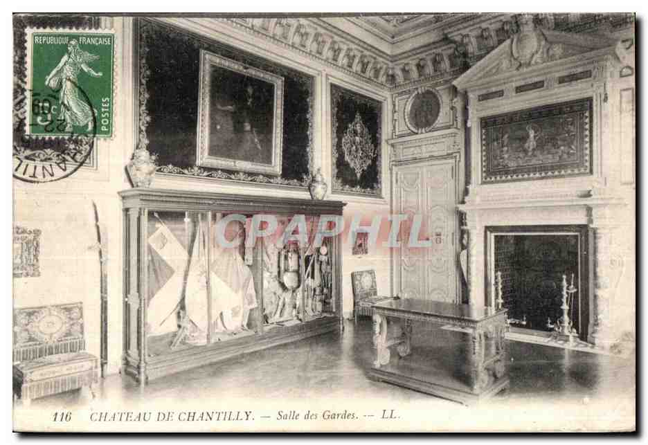 CPA Chateau de Chantilly Salle des gardes