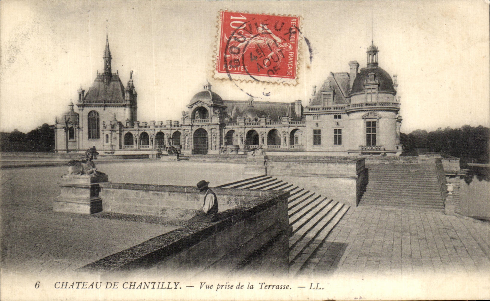 Château de Chantilly — Vue prise de la Terrasse — LL.
