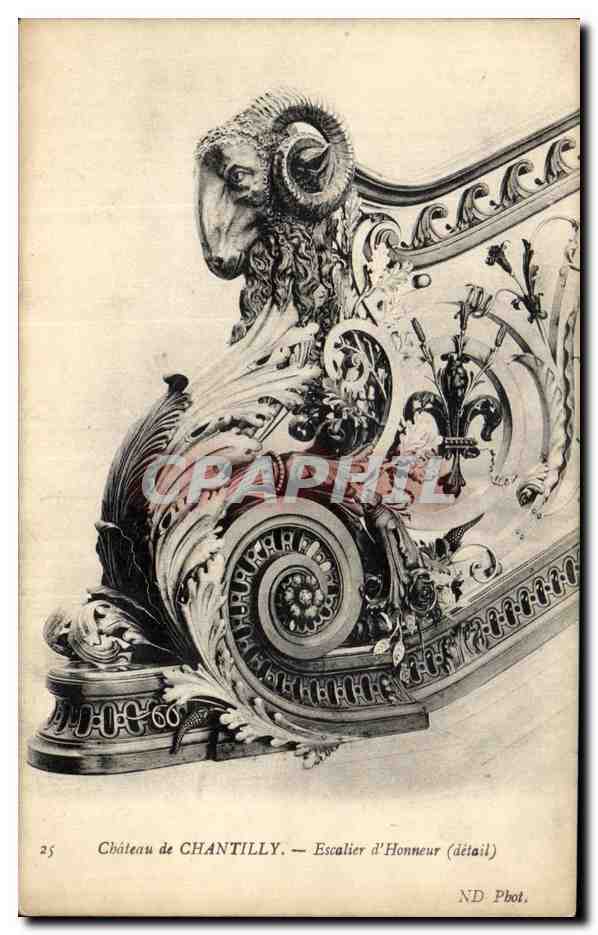 Château de CHANTILLY — Escalier d'Honneur (détail) — ND Phot.