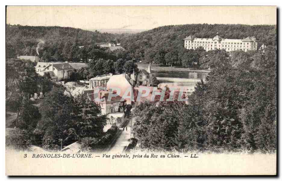 Bagnolles-de-l'Orne — Vista generale, scattata dal Roc au Chien — LL.