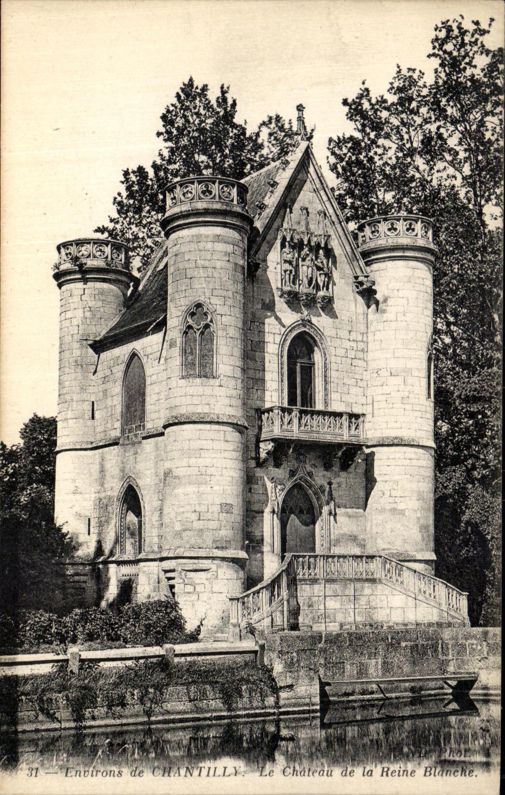 Château de la Reine Blanche — Environs de Chantilly — V.L. Phot.