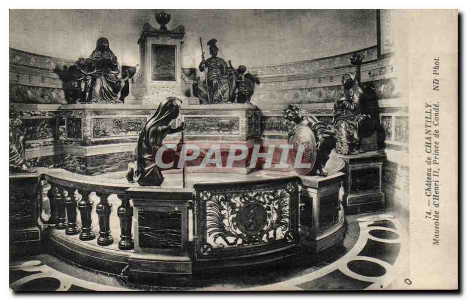 CPA Chateau De Chantilly Mausolee de Henri II Prince de Conde