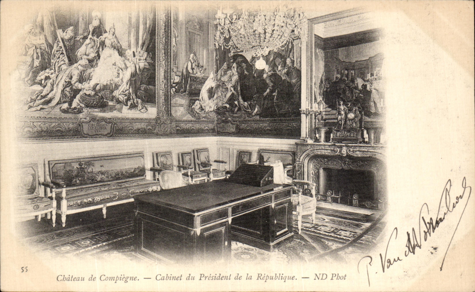 Château de Compiègne — Cabinet du Président de la République — ND Phot
