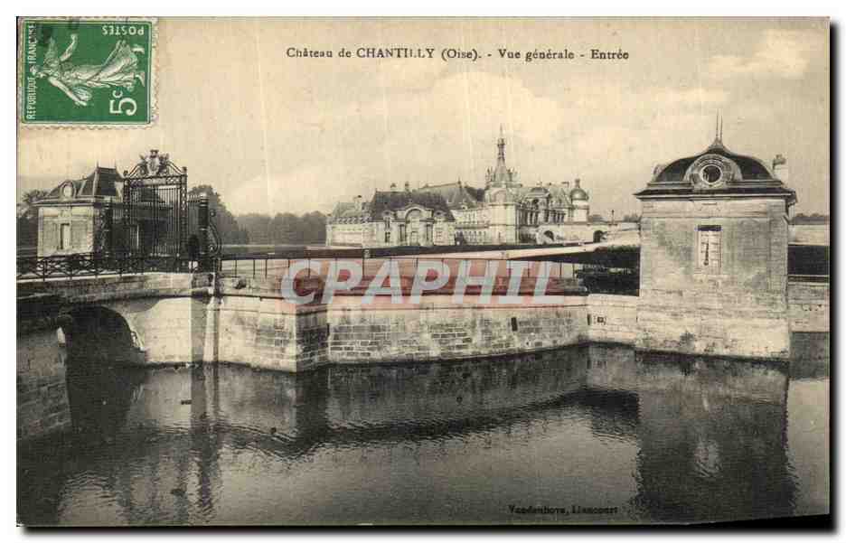 Château de CHANTILLY (Oise) - Vue générale - Entrée — V. Liancourt