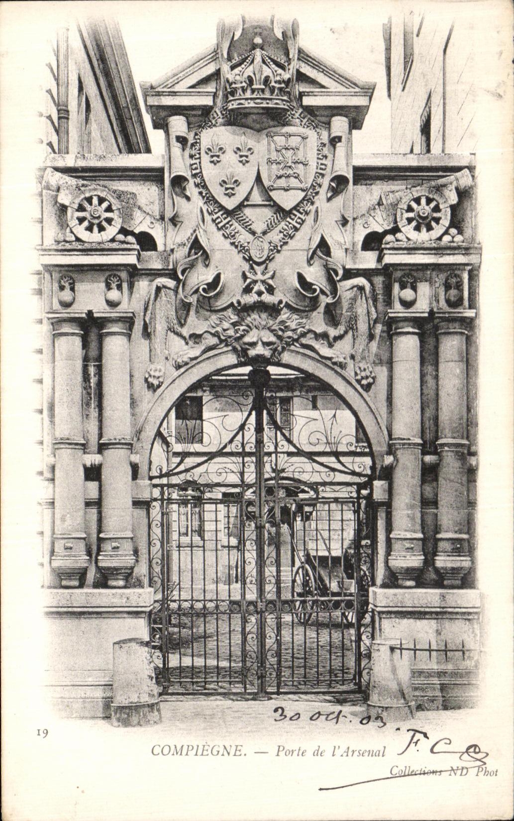 Compiègne — Porte de l'Arsenal — F.C. Collections ND Phot