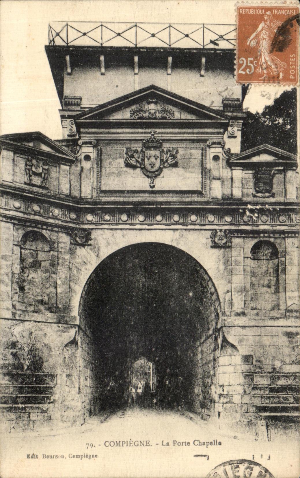 CPA Compiegne La Porte Chapelle