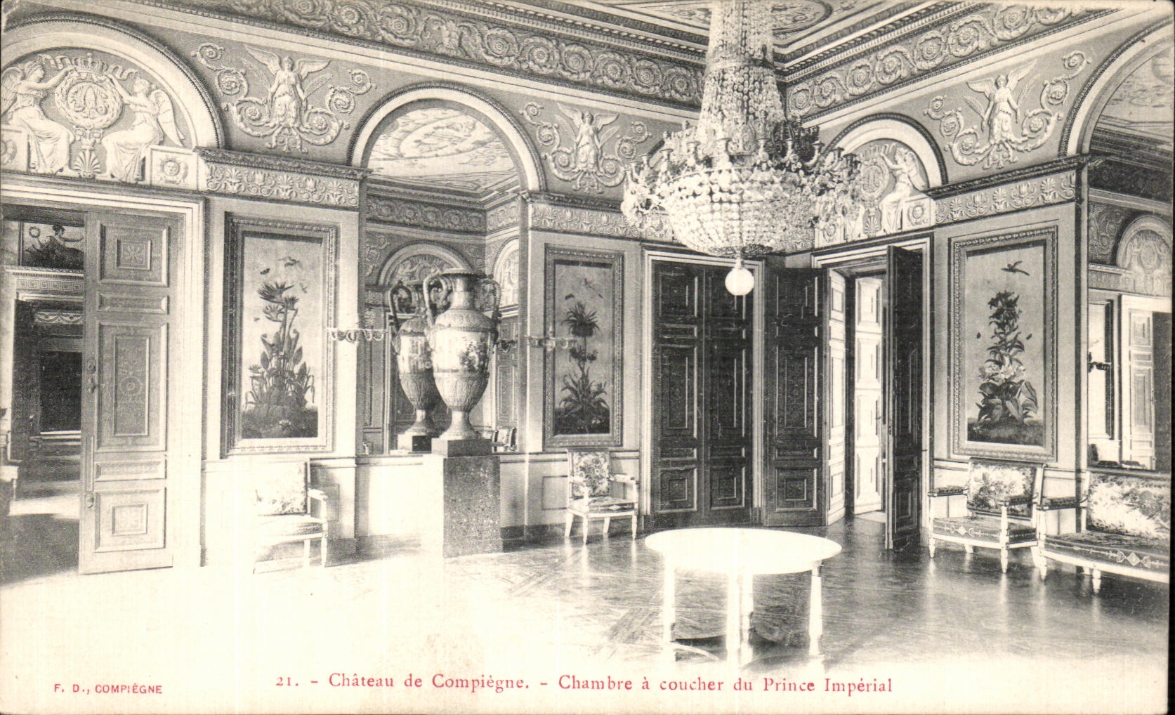 Château de Compiègne — Chambre à coucher du Prince Impérial — F. D., Compiègne, n°21