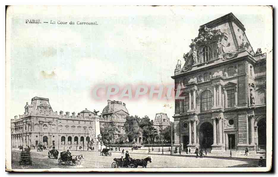 CPA Paris La Cour du Carrousel 