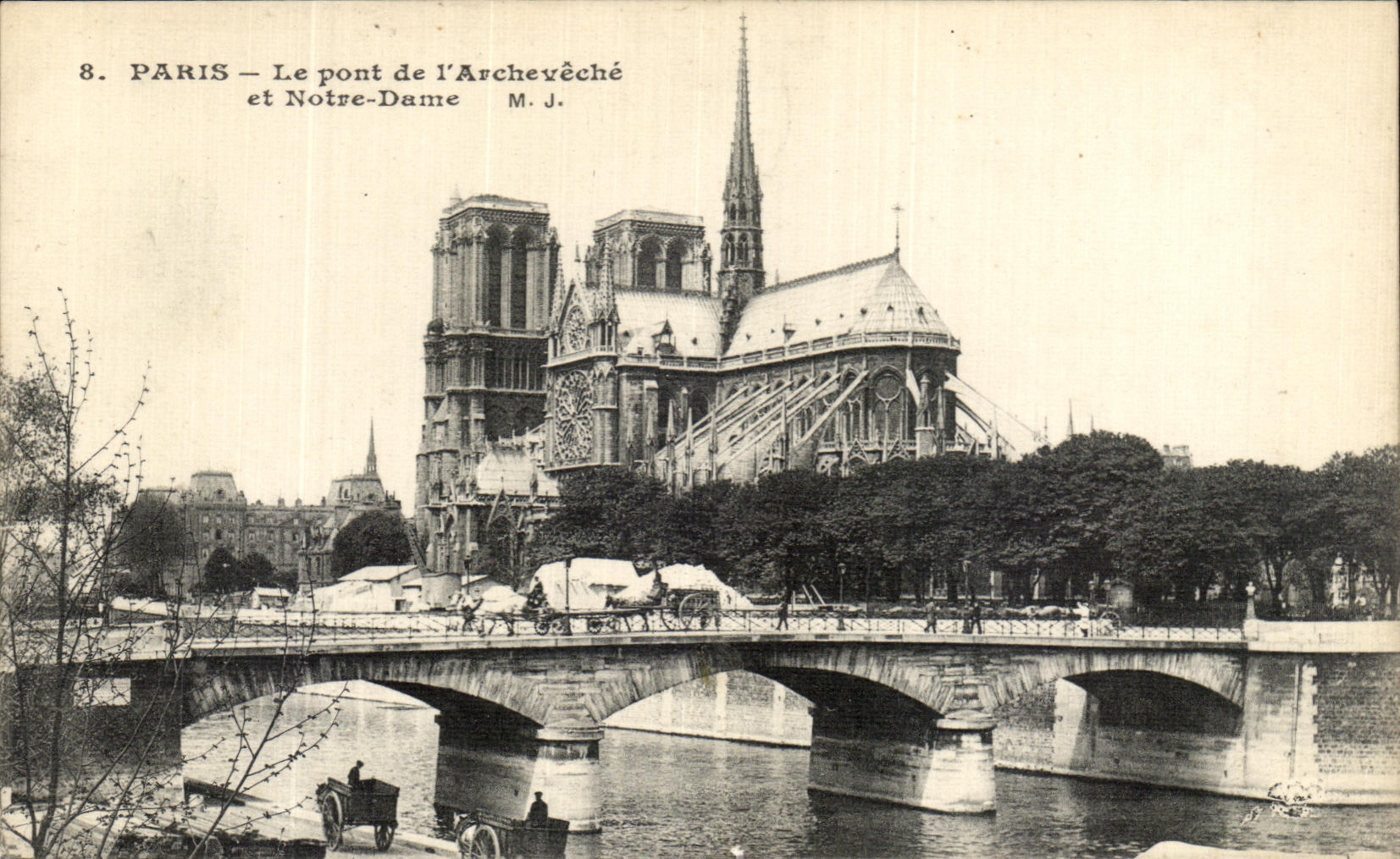 CPA Paris Le Pont De L Archeveche et Notre Dame 