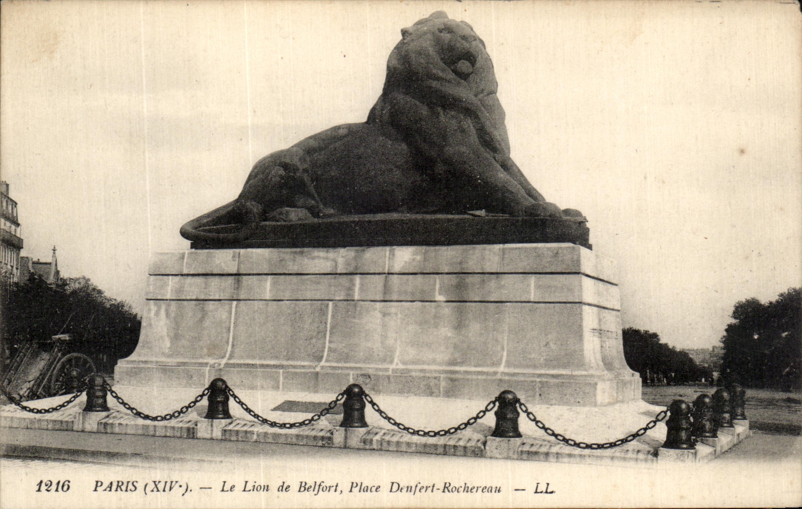 CPA Paris Le Lion de Belfort Place Denfort Rochereau 