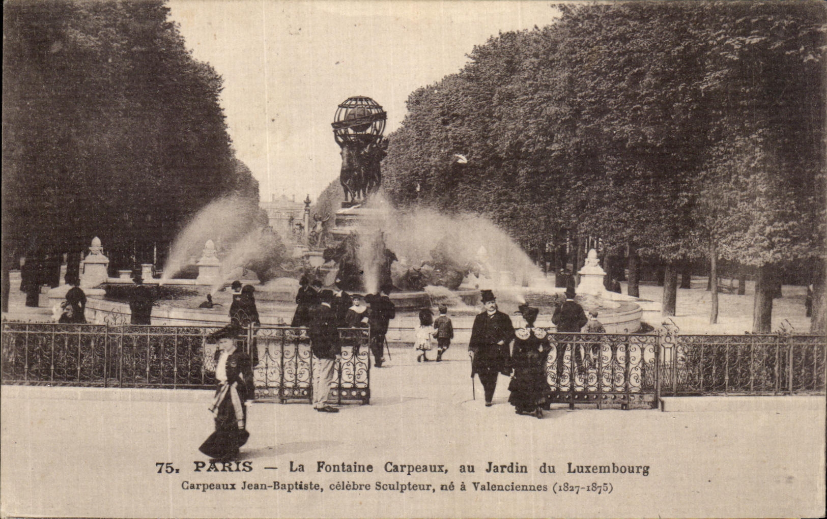 CPA Paris la Fontaine Carpeaux au Jardin Du luxembourg 