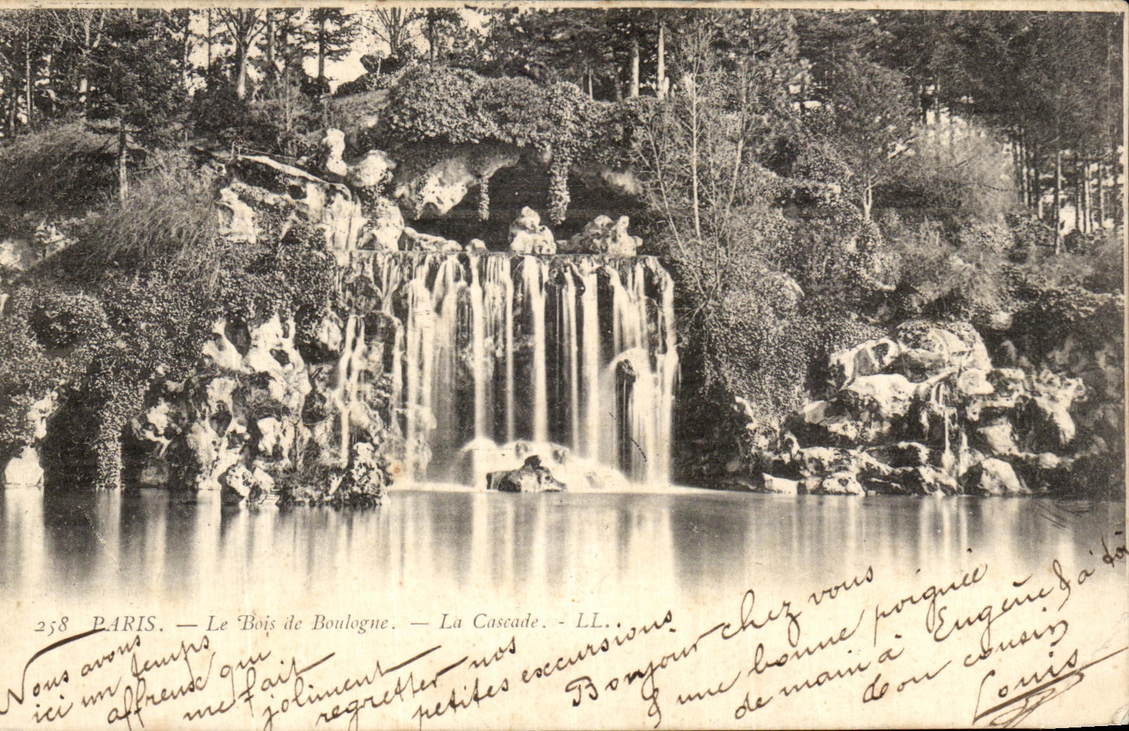 CPA Paris Le Bois de Boulogne La Cascade 