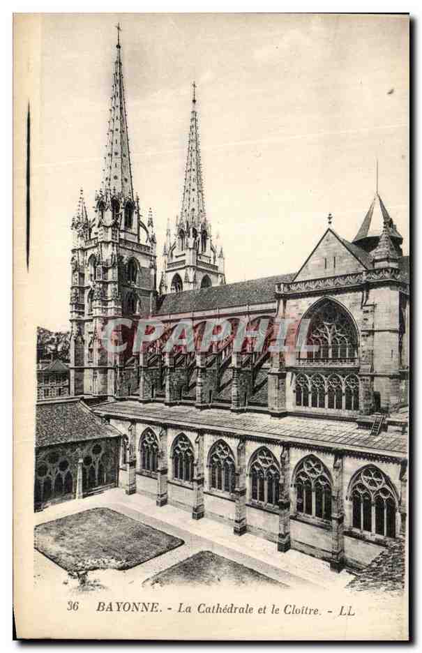 CPA Bayonne La Cathedrale et le Cloitre