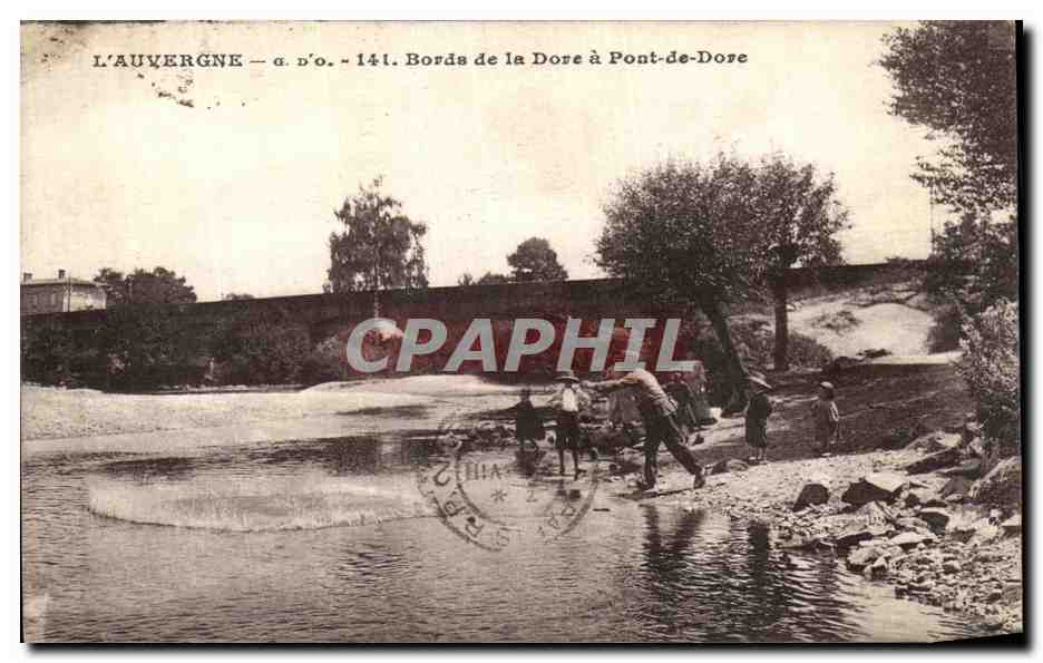 Bords de la Dore à Pont-de-Dore — L'Auvergne — éditeur J. Contefangas (P.de.D.) — n° 141
