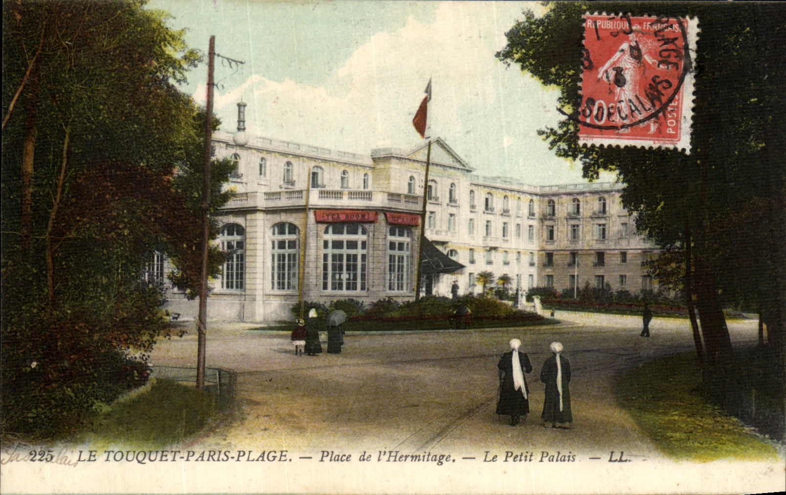 CPA Le Touquet Paris Plage Place de L Hermitage Le Petit Palais
