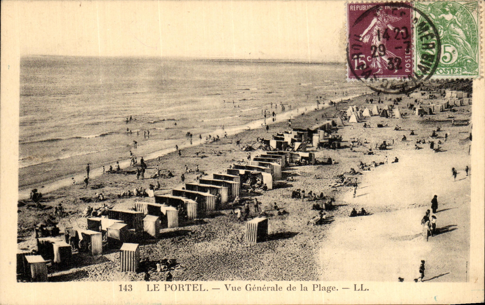 CPA Le Portel Vue Generale de La Plage 
