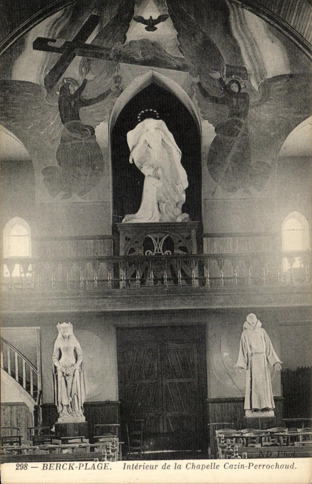 CPA Berck Plage Interieur de la Chapelle Cazin Perrochaud 
