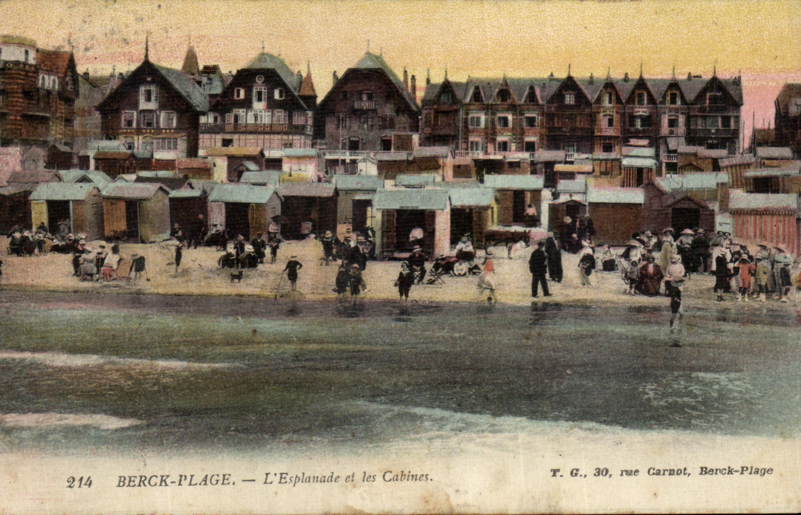 CPA Berck Plage L Esplanade Et Les Cabines