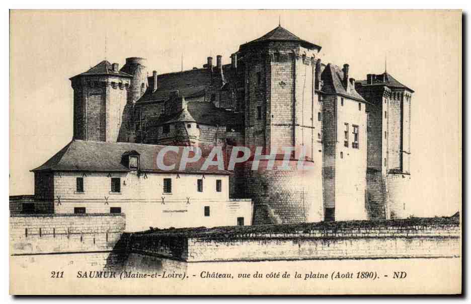 CPA Saumur Chateau Vue Du Cote de la Plaine 