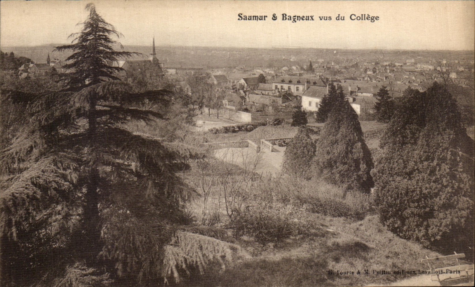 CPA Saumur et Bagneux Vus du College 