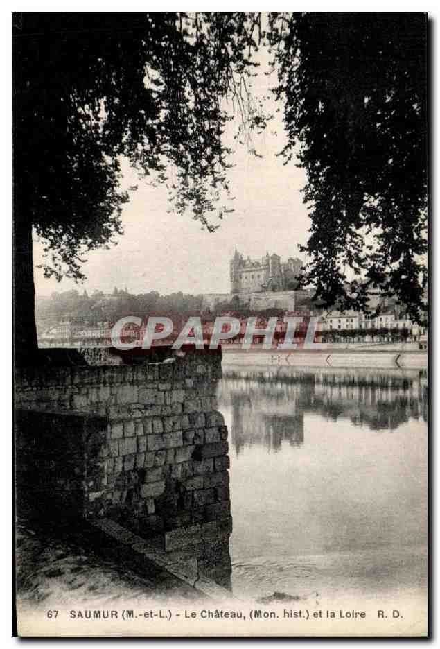 CPA Saumur Le Chateau Et La Loire 