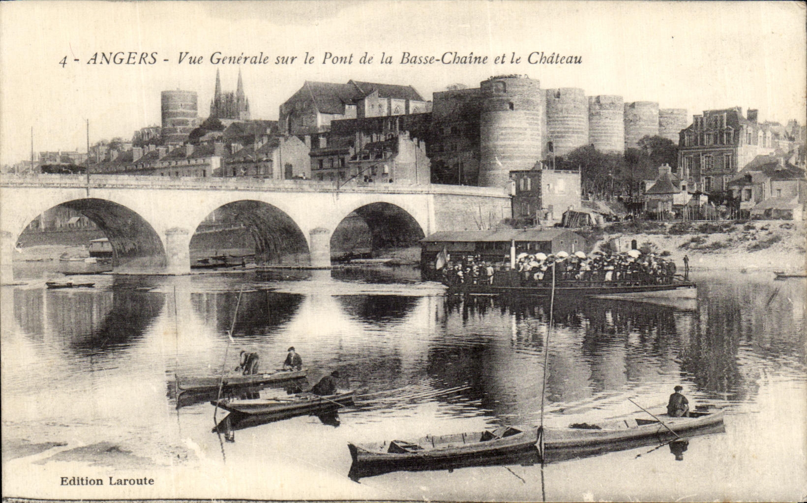 Angers - Vue Générale sur le Pont de la Basse-Chaîne et le Château — Edition Larouste, n°4