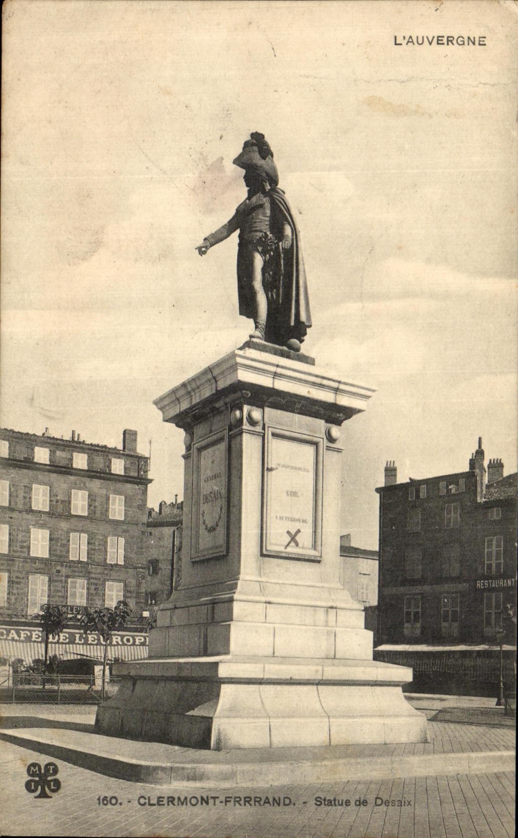 CPA Clermont Ferrand La Statue de Desaix
