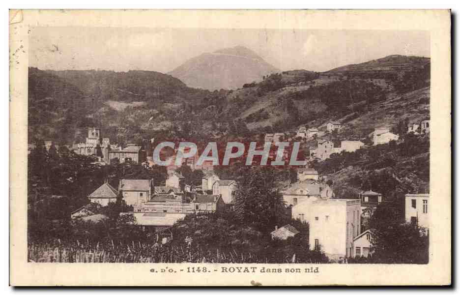 Royat dans son nid — vue panoramique — éditeur CPAPHIL, n° 1148