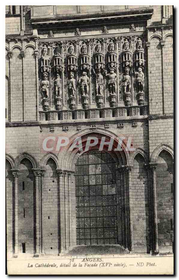 CPA Angers La Cathedrale Detail de La Facade 