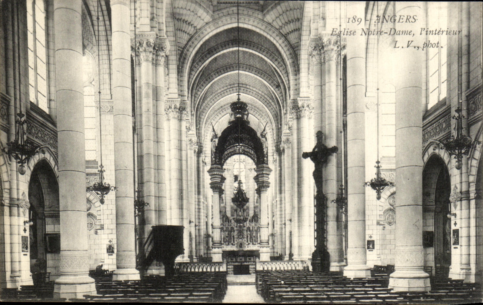 CPA Angers Eglise Notre Dame L interieur