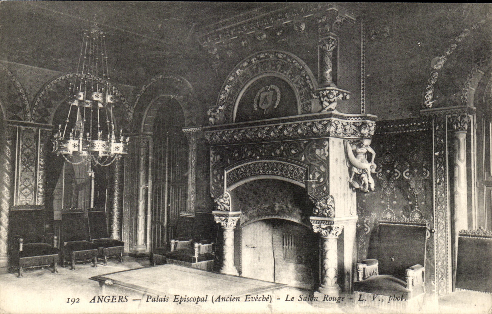 CPA Angers Palais Episcopal Le salon rouge Ancien Eveche
