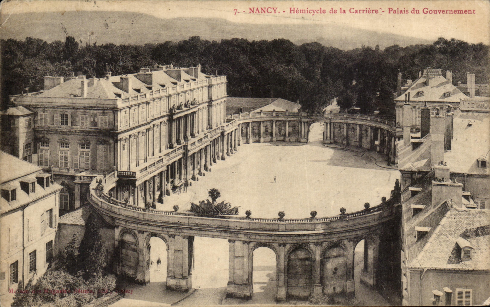 CPA Nancy Hemicycle de La Carriere Palais du gouvernement 