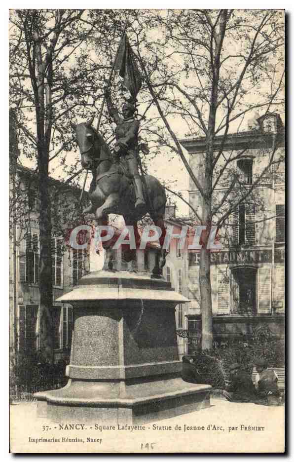 CPA Nancy Square Lafayette Statue de Jeanne d Arc par Fremiet Enfants 