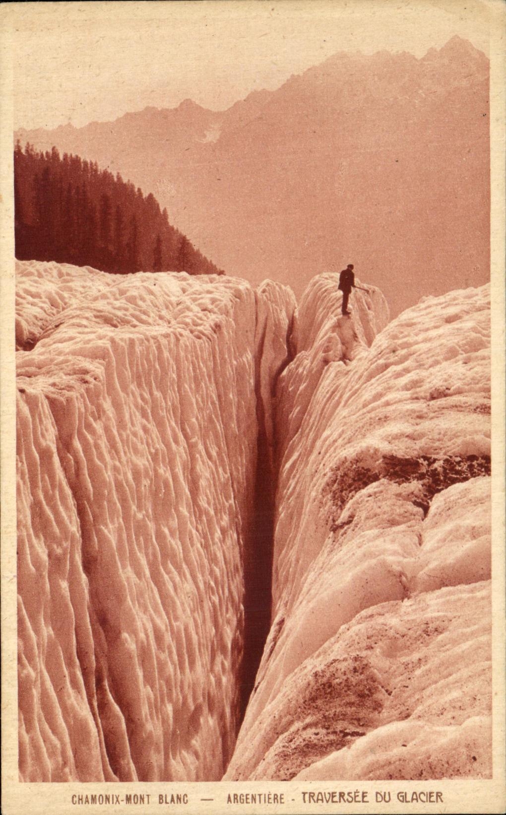 CPA Chamonix Mont Blanc Argentiere Traversee Du Glacier