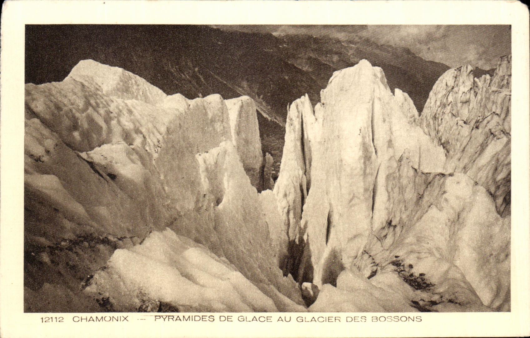 CPA Chamonix Pyramides De Glace Du Glacier Des Bossons