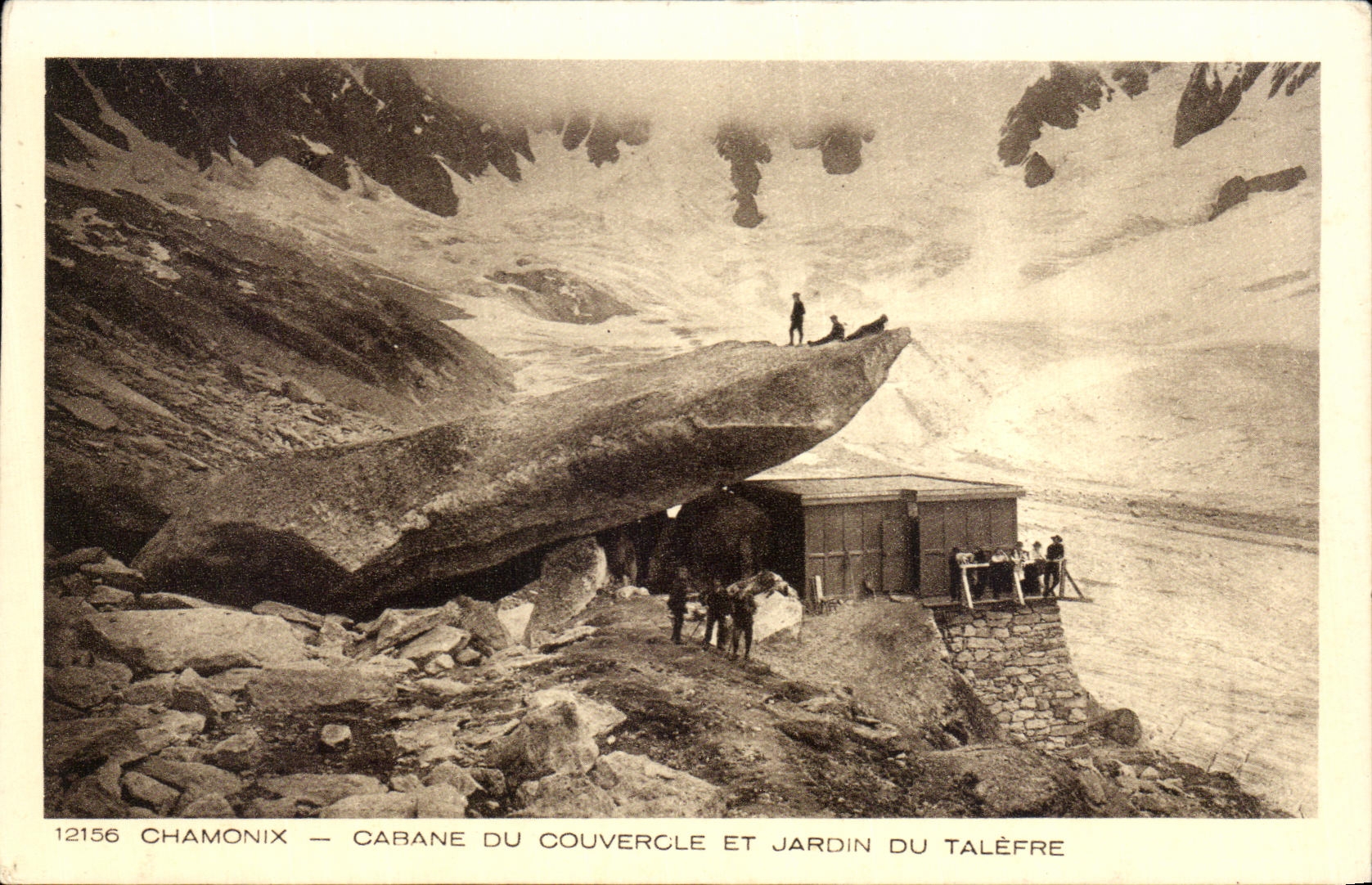 CPA Chamonix Mont Blanc Cabane du couvercle et jardin du Talefre
