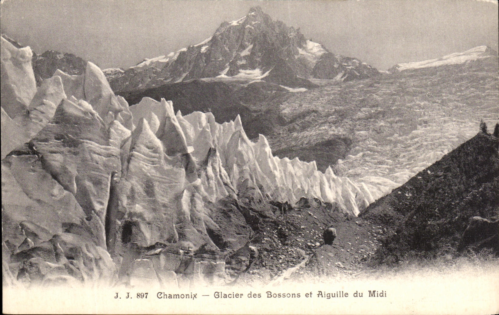 CPA Chamonix Glacier des Bossons et Aiguille du Midi