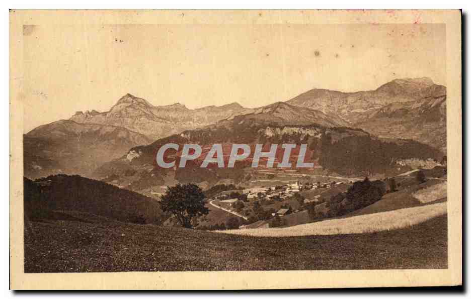 CPA Notre Dame de Bellecombe et le Mont Charvin vus du Cheloup