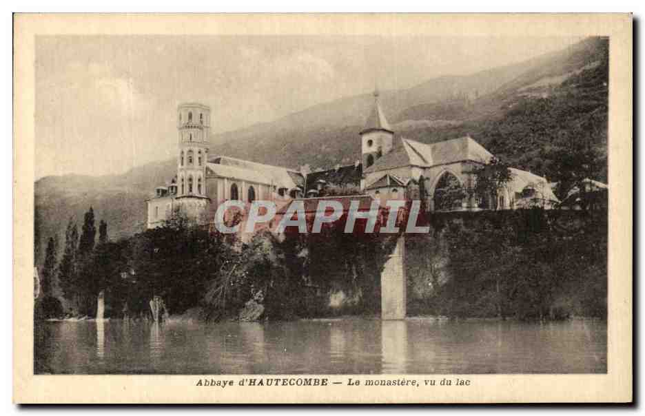 CPA Abbaye d Hautecombe Le Monastere Vu du Lac