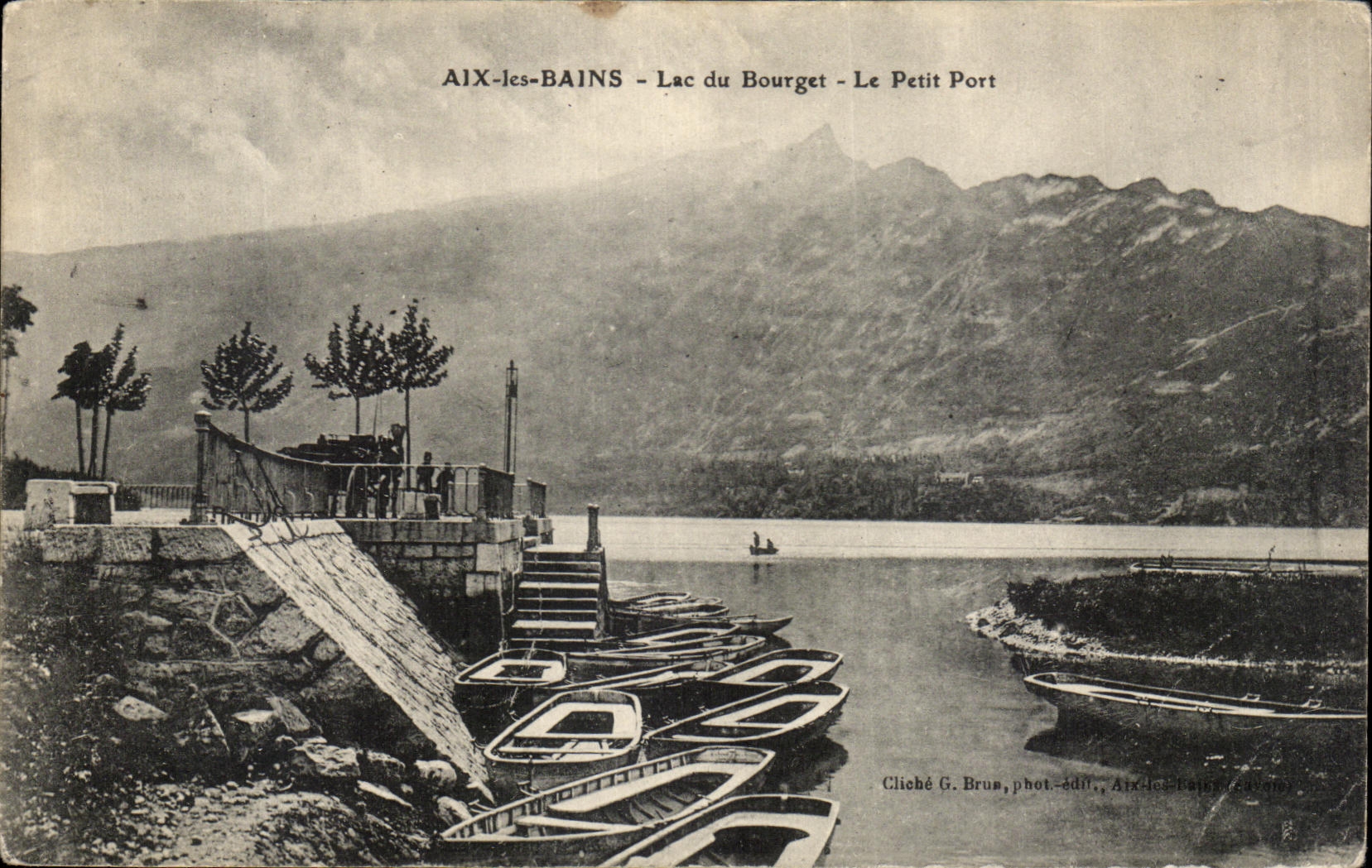 CPA Aix les Bains Vue Generale et Lac Du Bourget