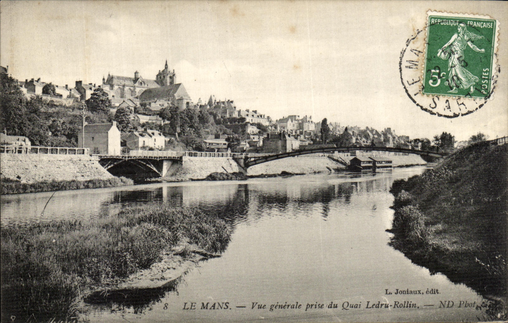 CPA Le Mans Vue generale prise du Quai Ledru Rollin