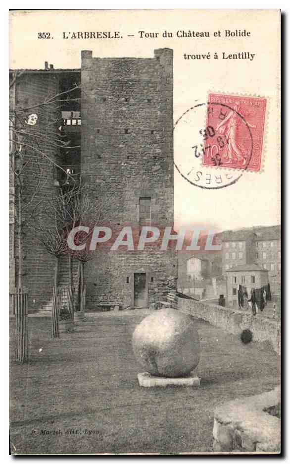 CPA L Arbresle Tour du Chateau et Bolide trouve a Lentilly 